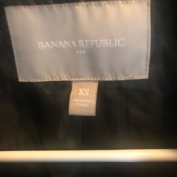 Banana Republic winter jacket. - Picture 2 of 3